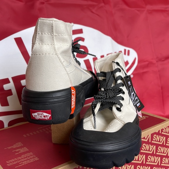 Vans Sk8-Hi Tapered
Heavy Canvas Marshmallow/
VNOA7Q5TKIG
WMNS sneakers - Picture 7 of 16